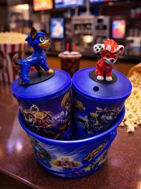 PAW Patrol Kids‎ Popcorn Bucket Set with Blue Cups and Character Lids